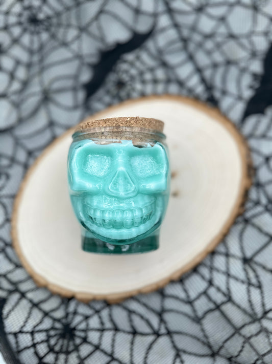 Sweet tooth- Skull candle